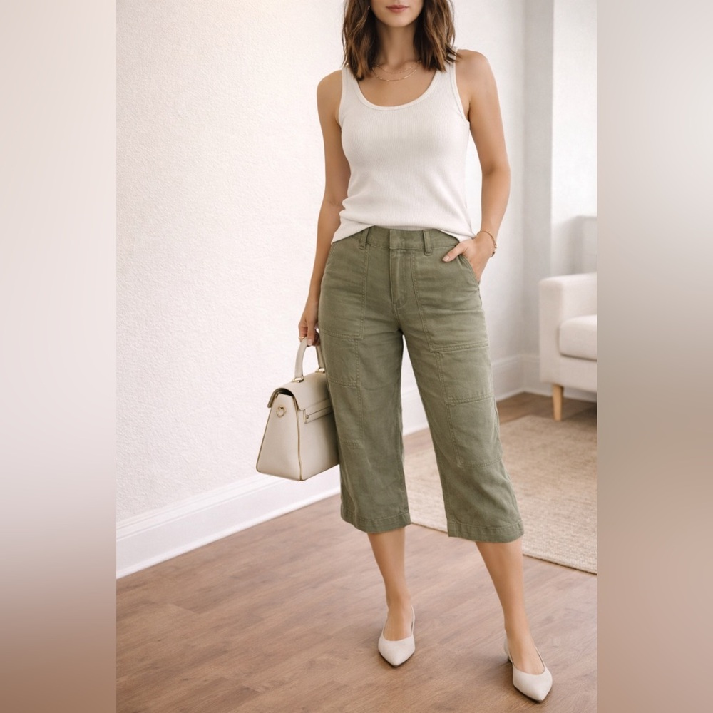 J.Crew City Fit Olive Linen Utility Capris‎ Zip and Hook Bar Waist Size 6